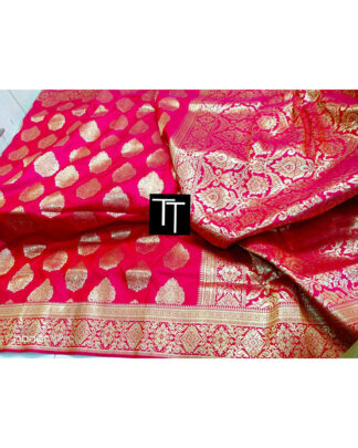 Magenta Banarasi Handloom Weaving Silk saree