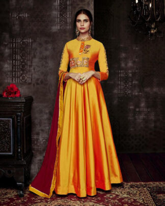 Designer Tapeta Silk Yellow Gown