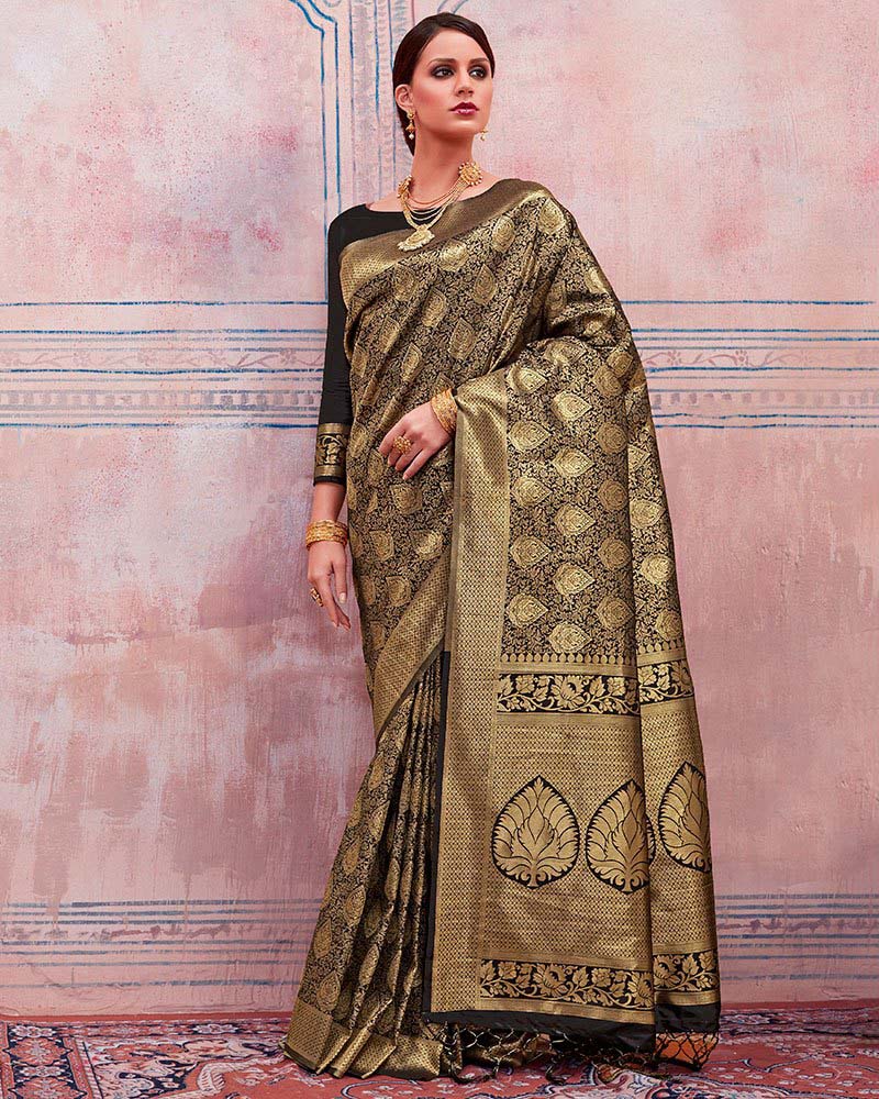 Gold Reception And Wedding Silk Saree
