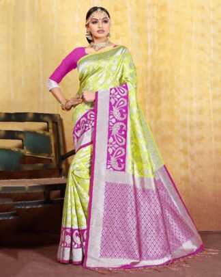 Voguish Red Cotton Weaving Saree